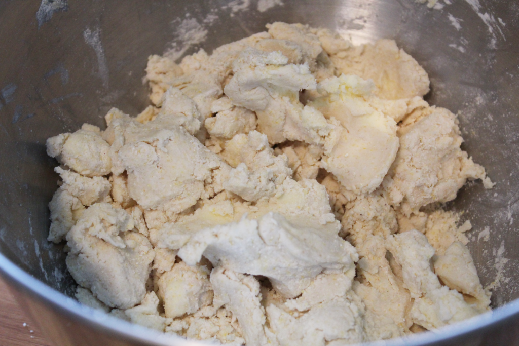 butter chunks in pie dough